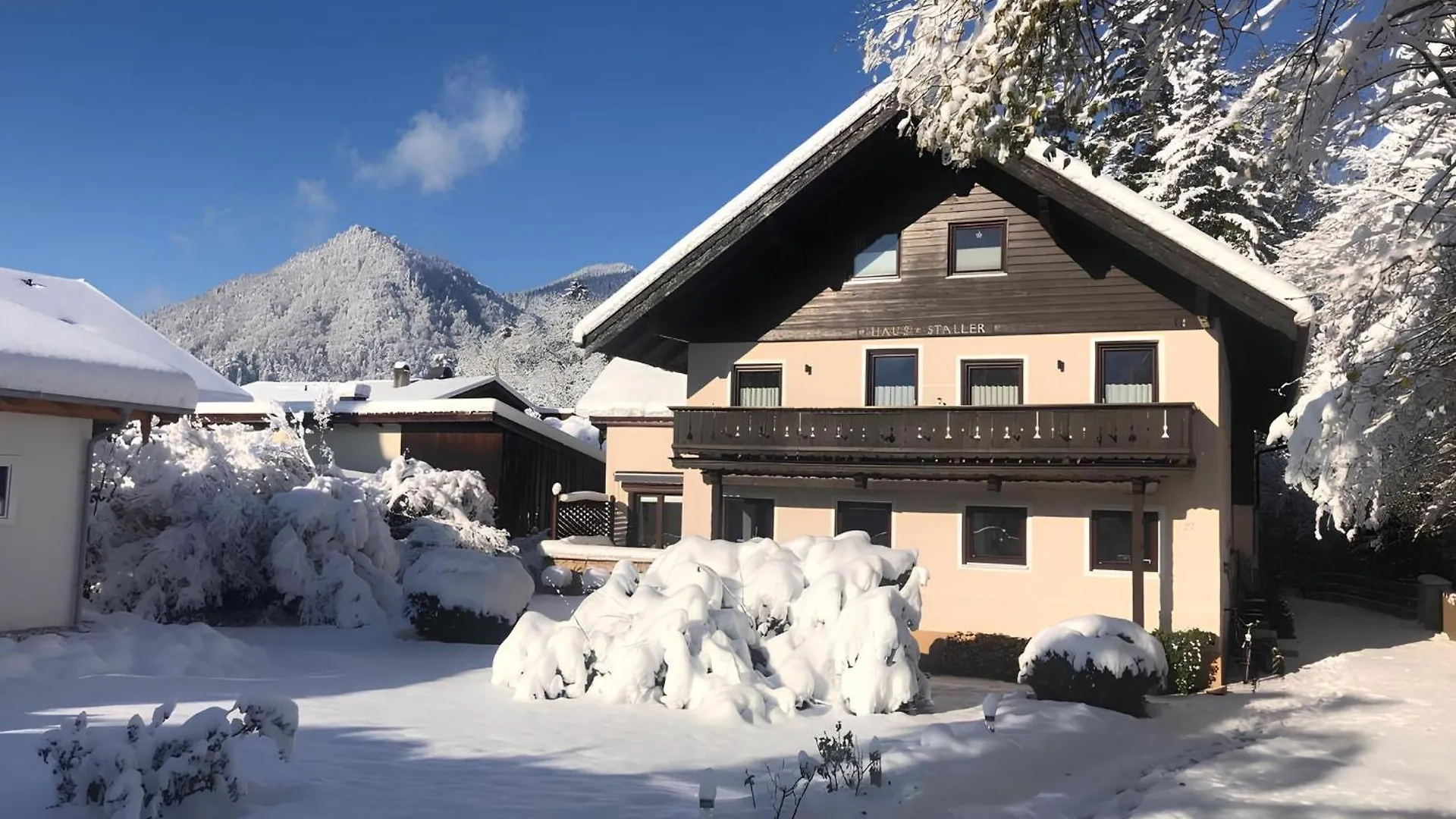 Apartment Gaestehaus Staller Inkl. Chiemgaukarte Ruhpolding